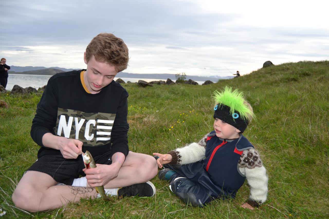 Thingvellir Lake Cottage Veithilundur ภายนอก รูปภาพ